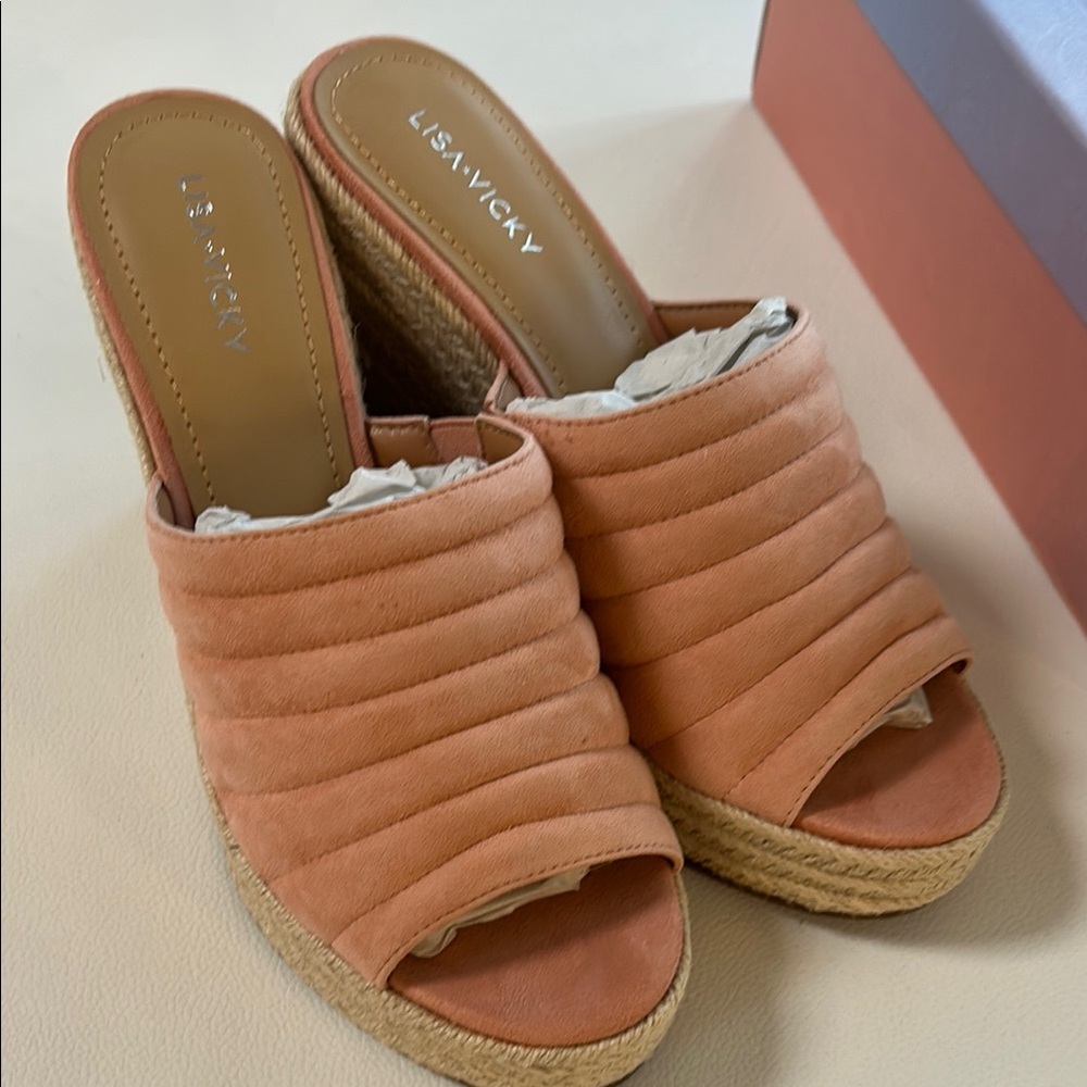 GOGO- V Quilted Wedge Mules peach 🍑 suede
